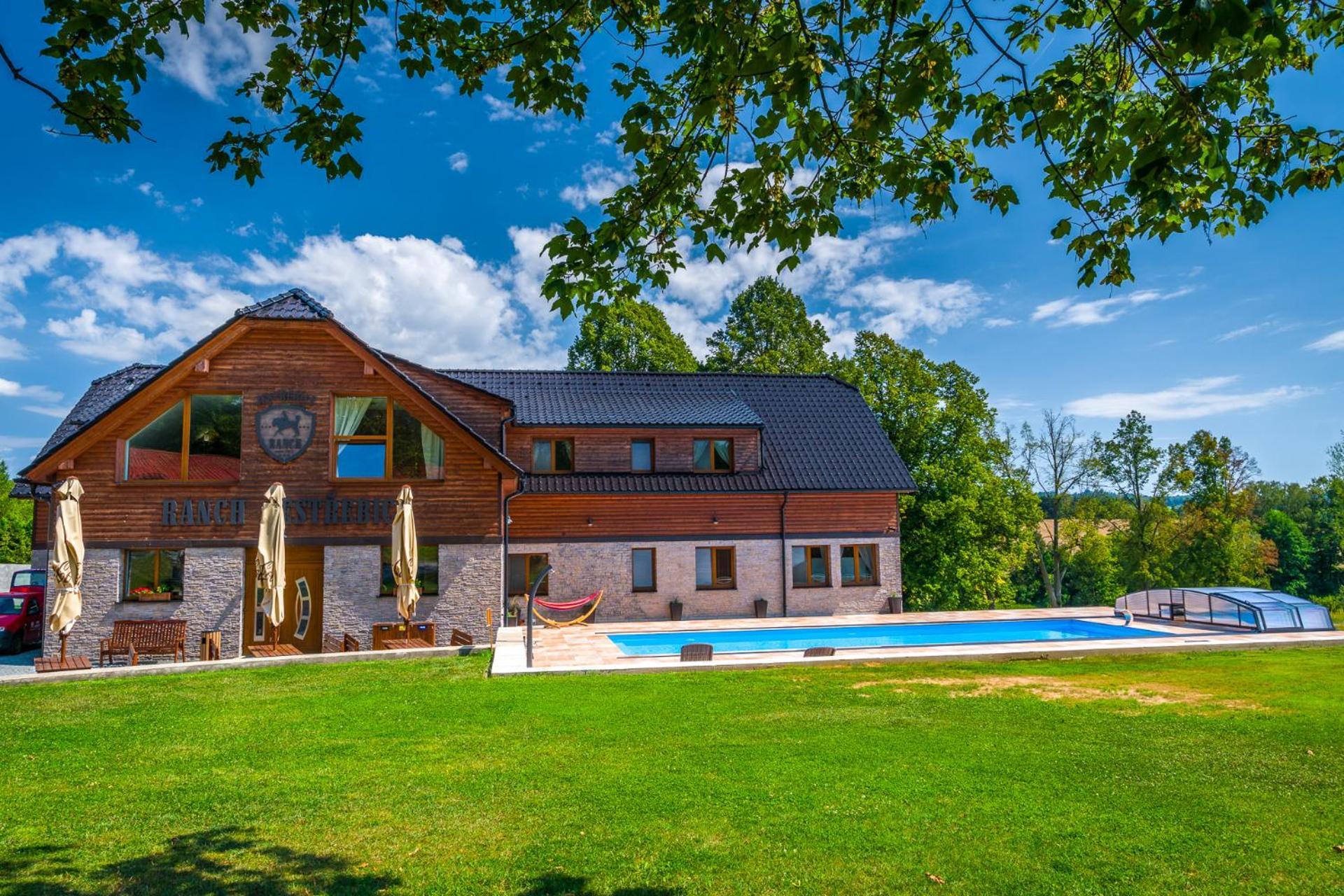 Ranch Jestrebice Ξενοδοχείο Hermanicky Εξωτερικό φωτογραφία